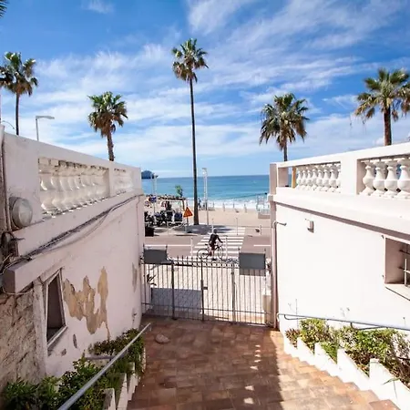 Brand New 2 Min Walk To Palais Apartment