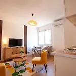 Brand New 2 Min Walk To Palais * Cannes