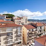 Daire Brand New 2 Min Walk To Palais *