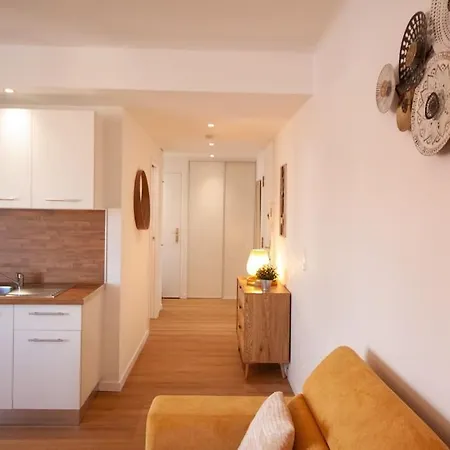 Brand New 2 Min Walk To Palais * Κάννες